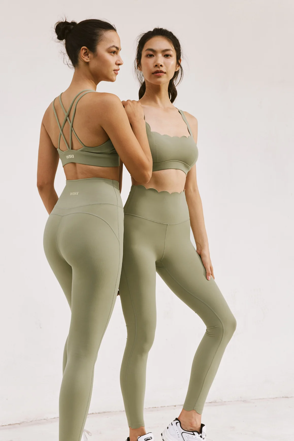 7/8 High-Waist Energy Legging - Image 103