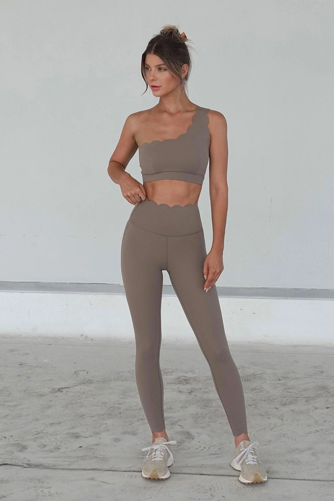 Dynamic One Shoulder Sports Bra & 7/8 High-Waist Energy Legging - Image 33