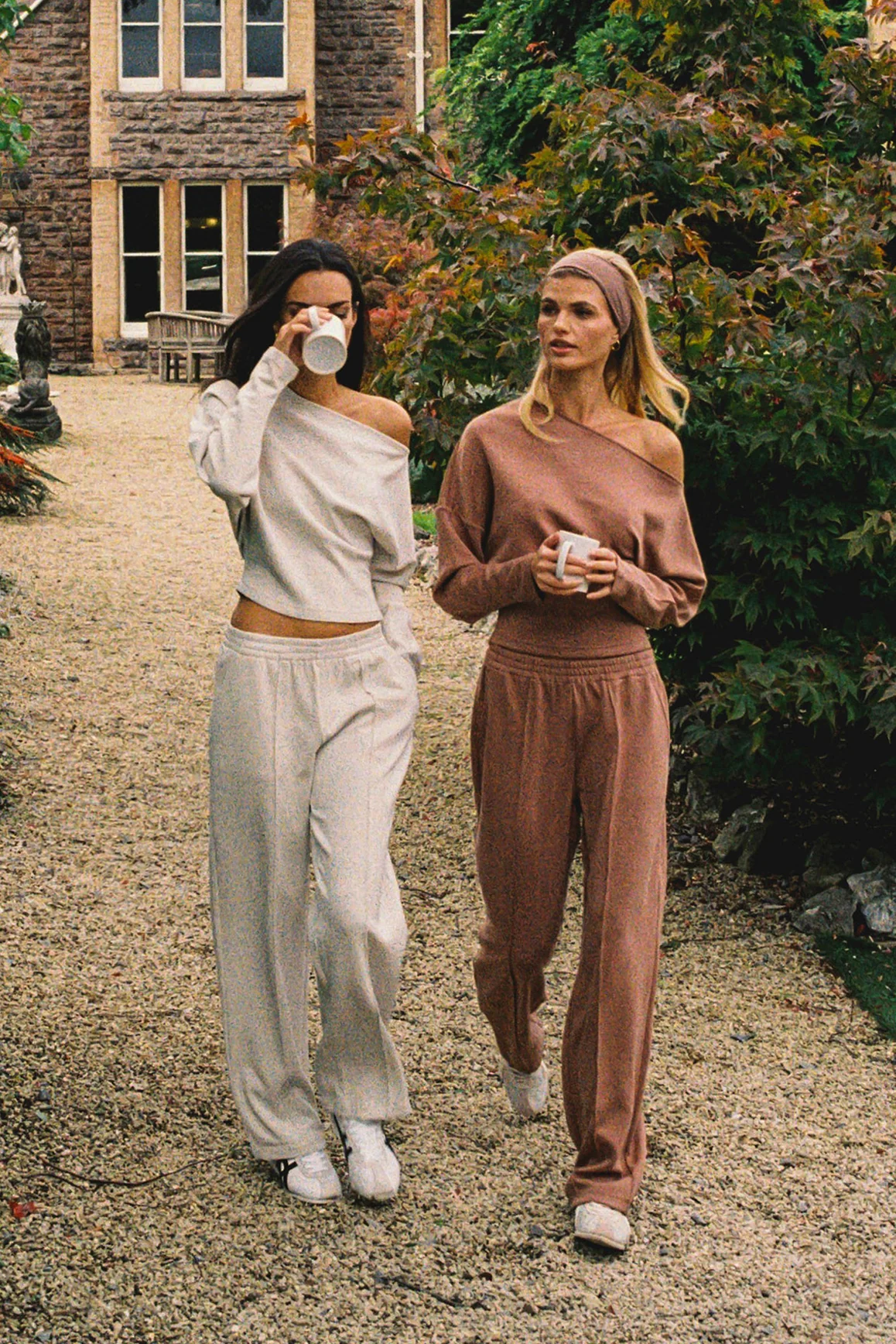 Ease Wide Leg Pant - Image 5