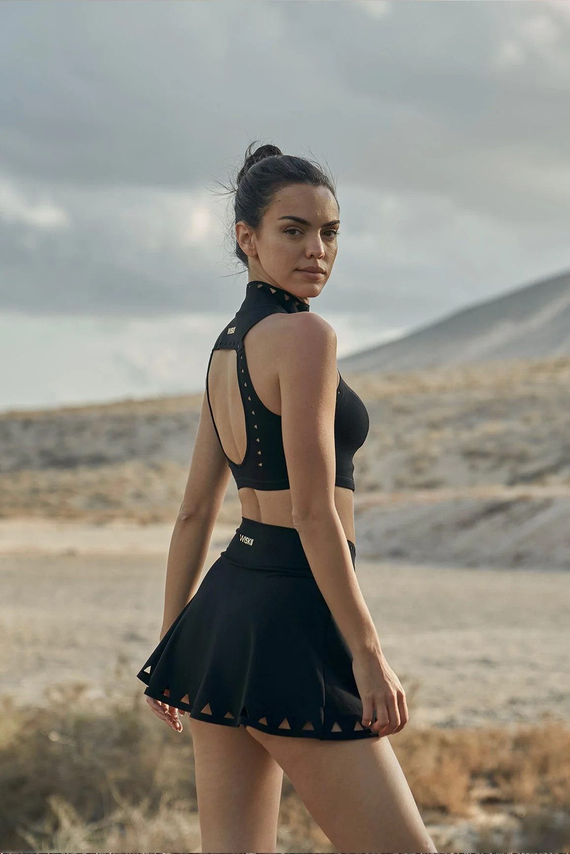 High Neck Laser Cut Leisure Bra & V-waist Laser Cut Tennis Skirt - Image 3