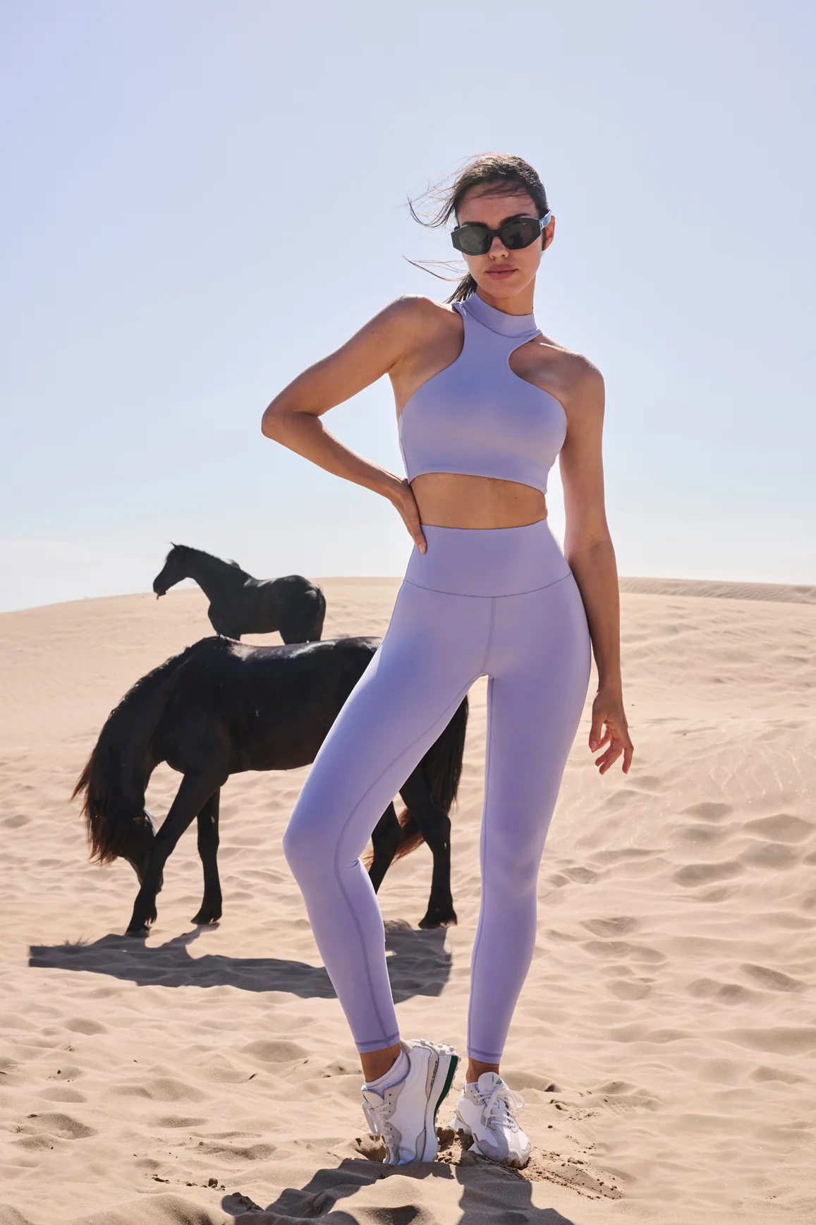High-waist Training Legging - Image 11