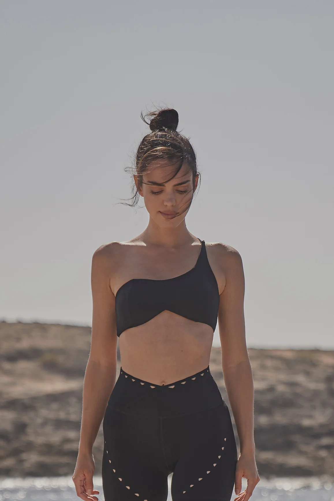 One Shoulder Contour Bra - Image 3