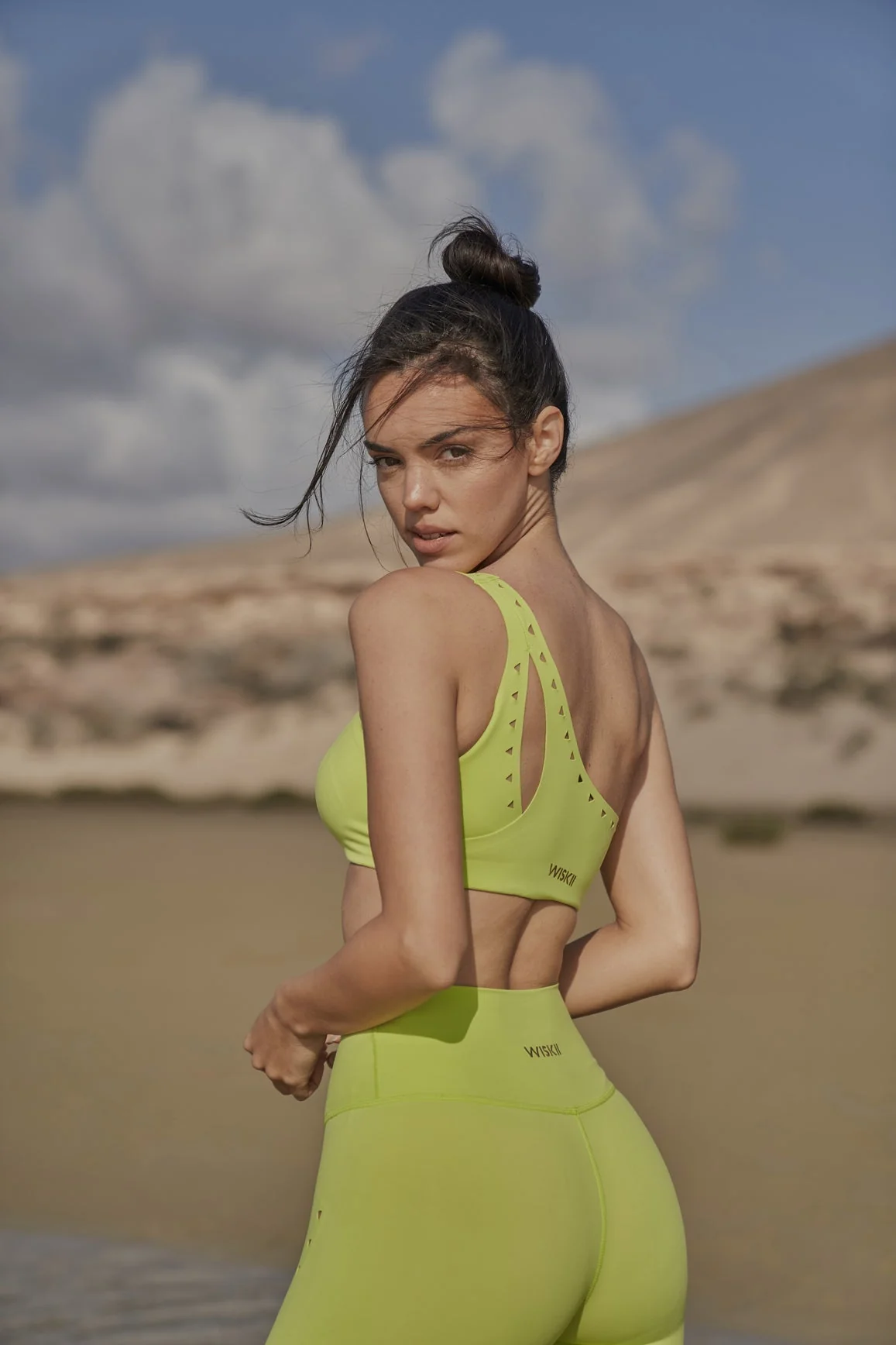 One-shoulder Laser Cut Sports Bra - Image 3