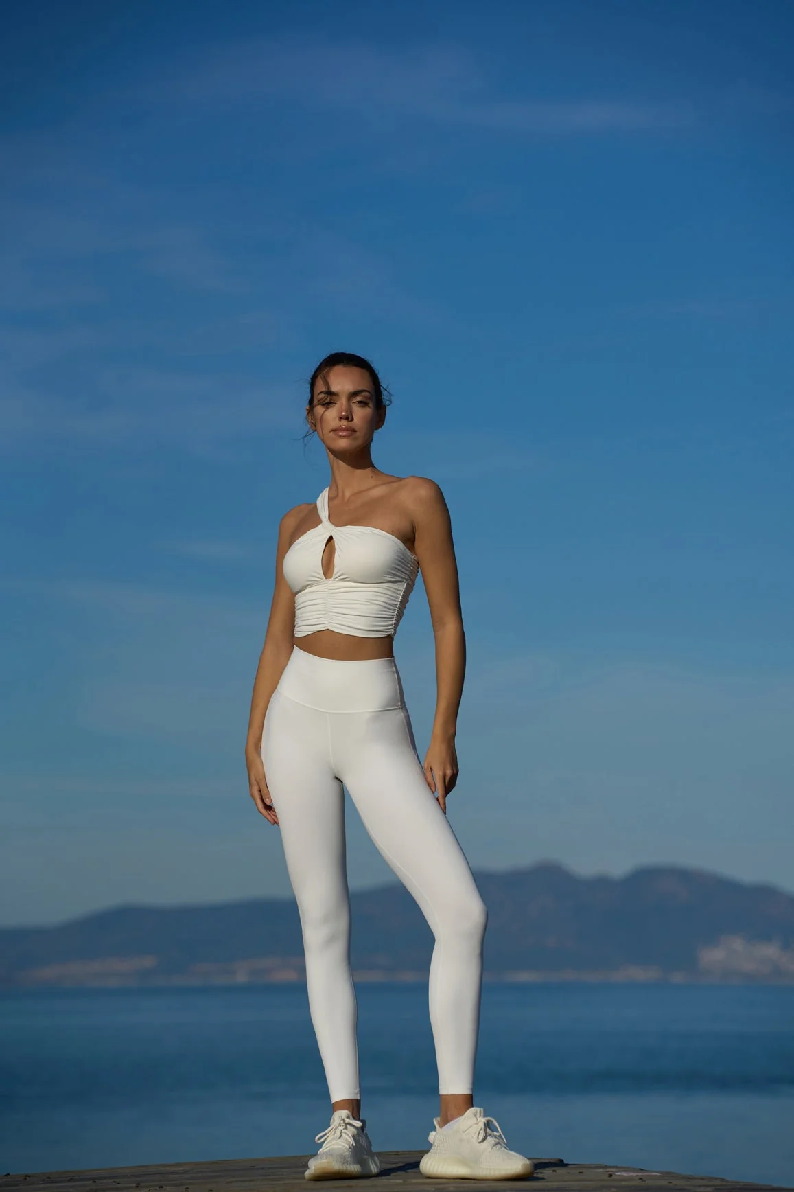 One Shoulder Ruched Bra - Image 5