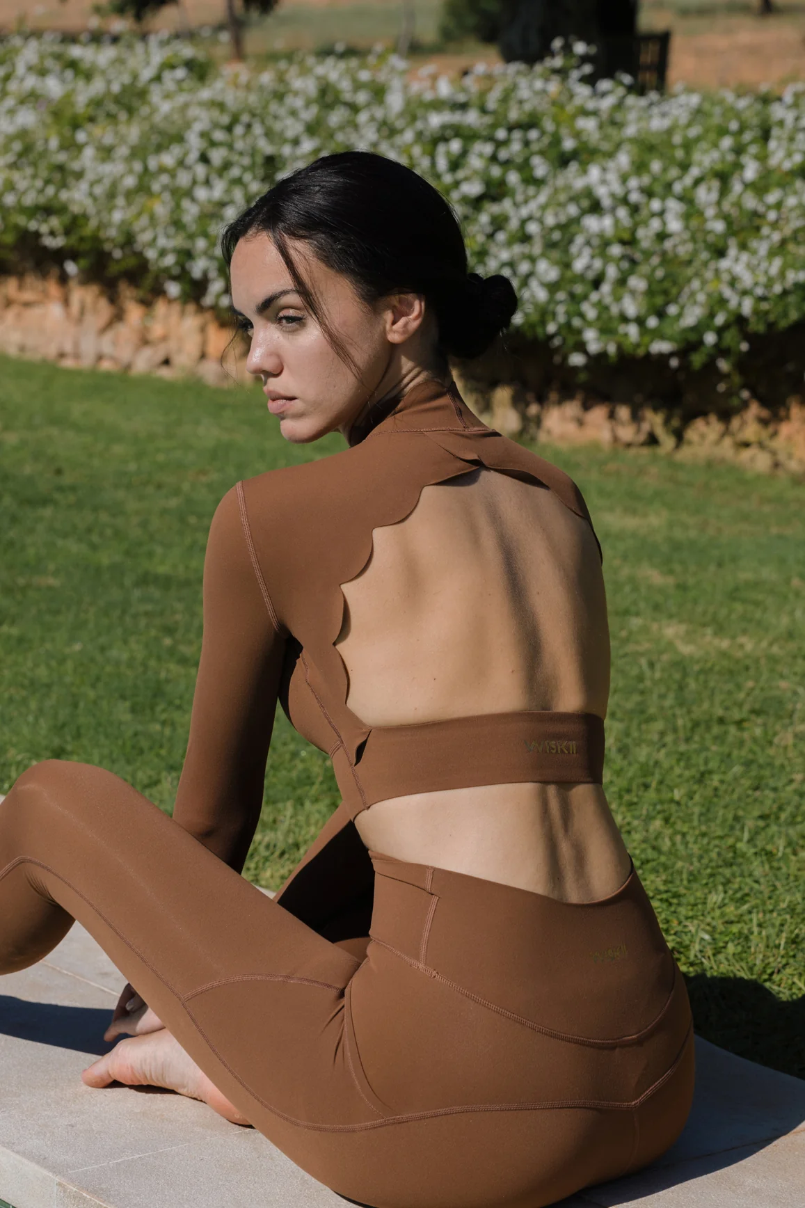 Open Back Long Sleeve Crop Top - Image 22