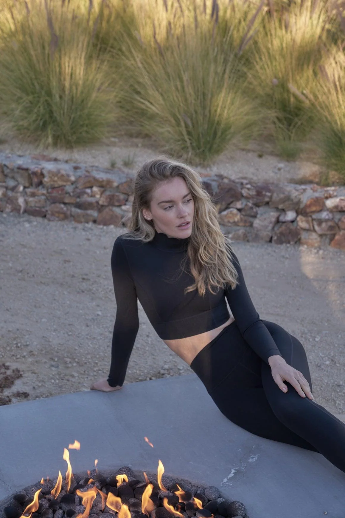 Open Back Long Sleeve Crop Top - Image 8