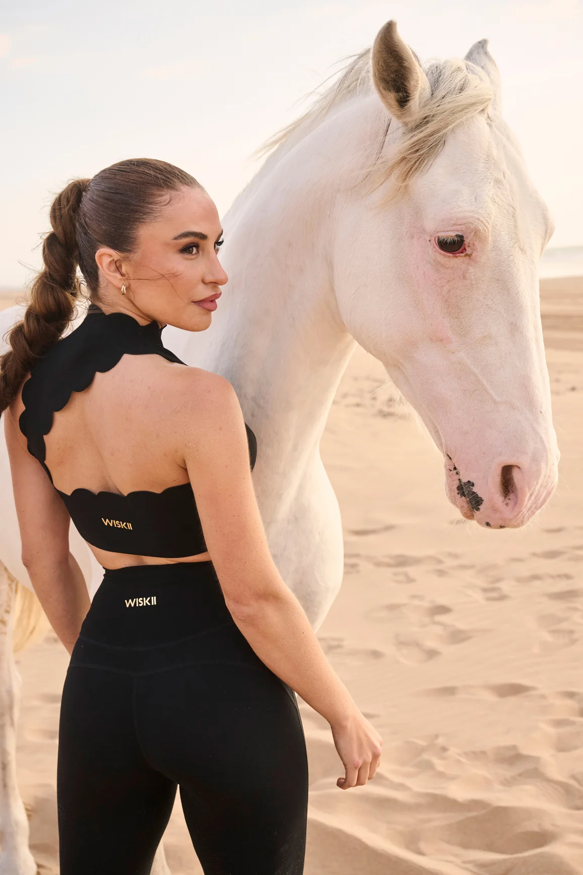Scallop Back Mock Neck Bra - Image 4