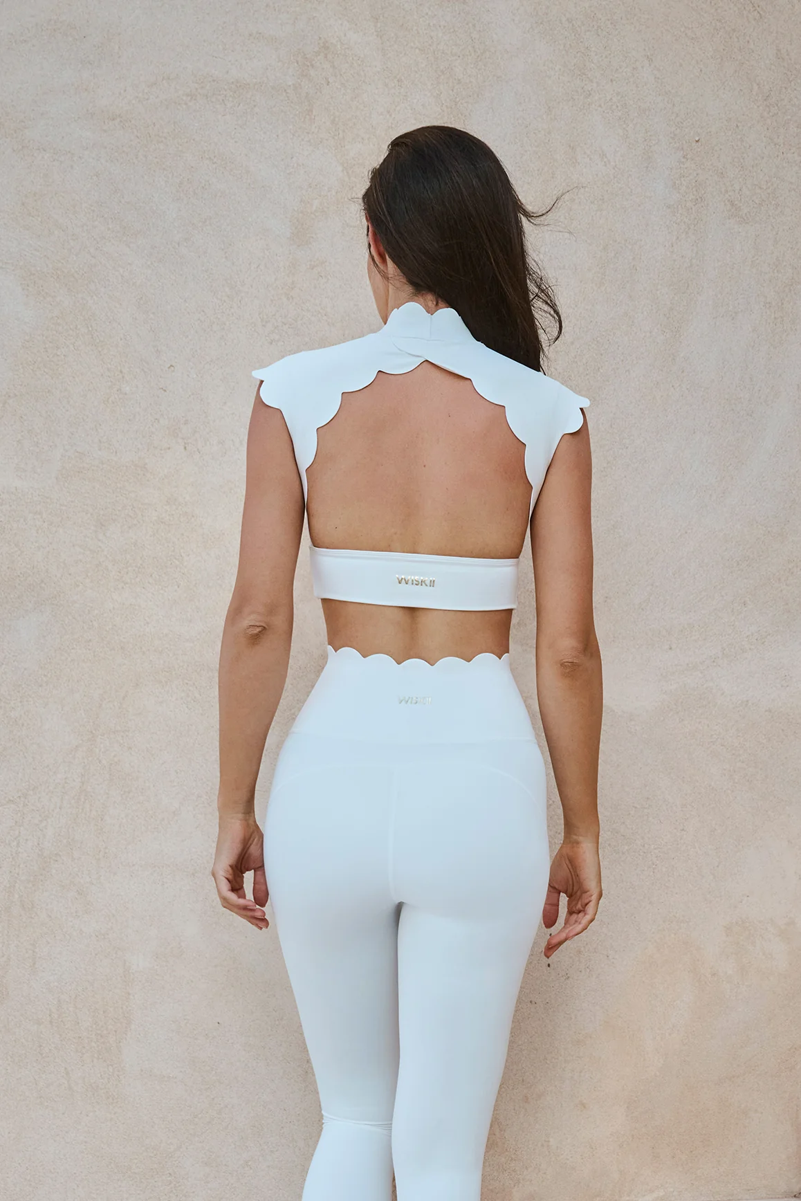 Scallop Cutout Mock Neck Bra - Image 11