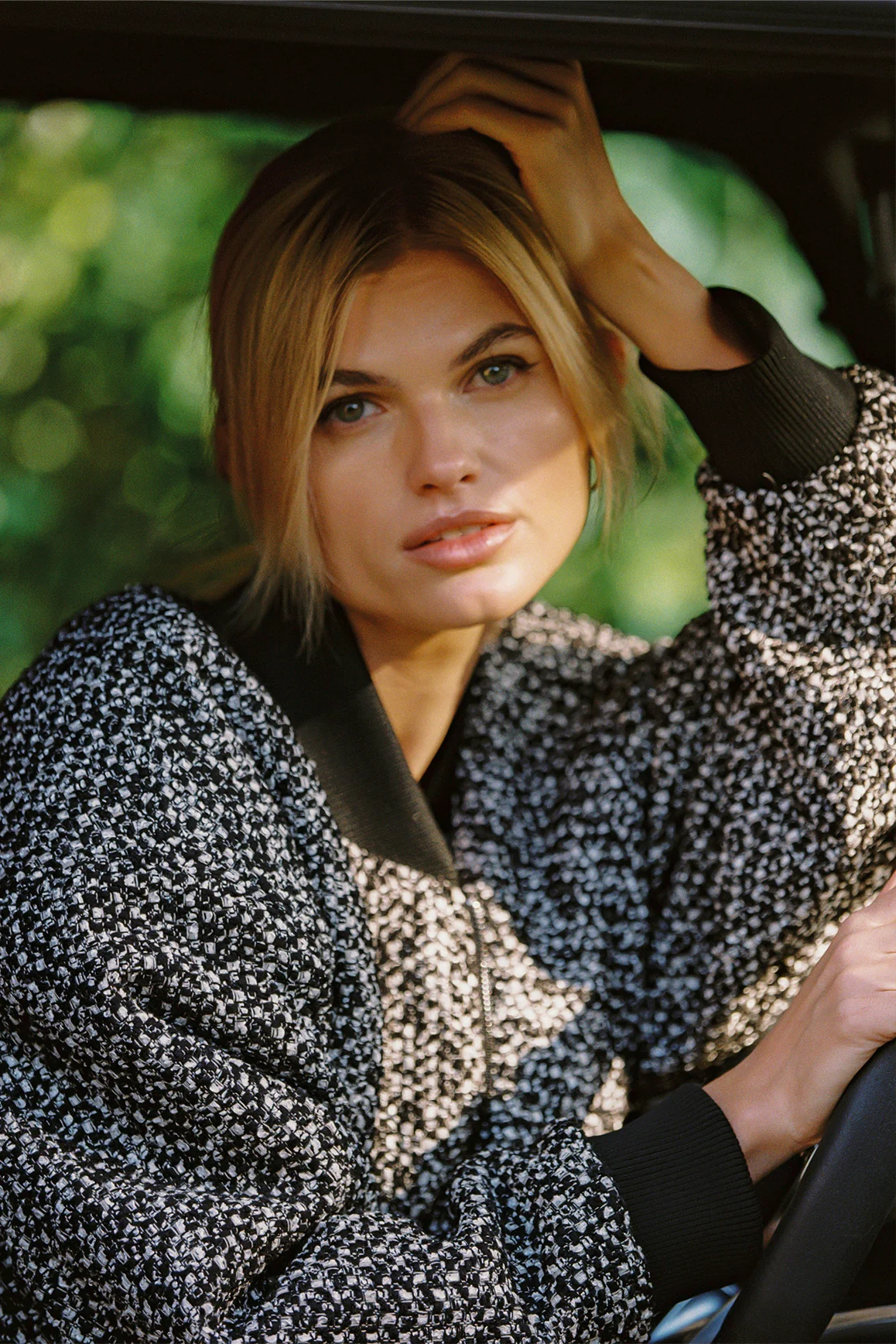The Legacy Tweed Jacket - Image 18