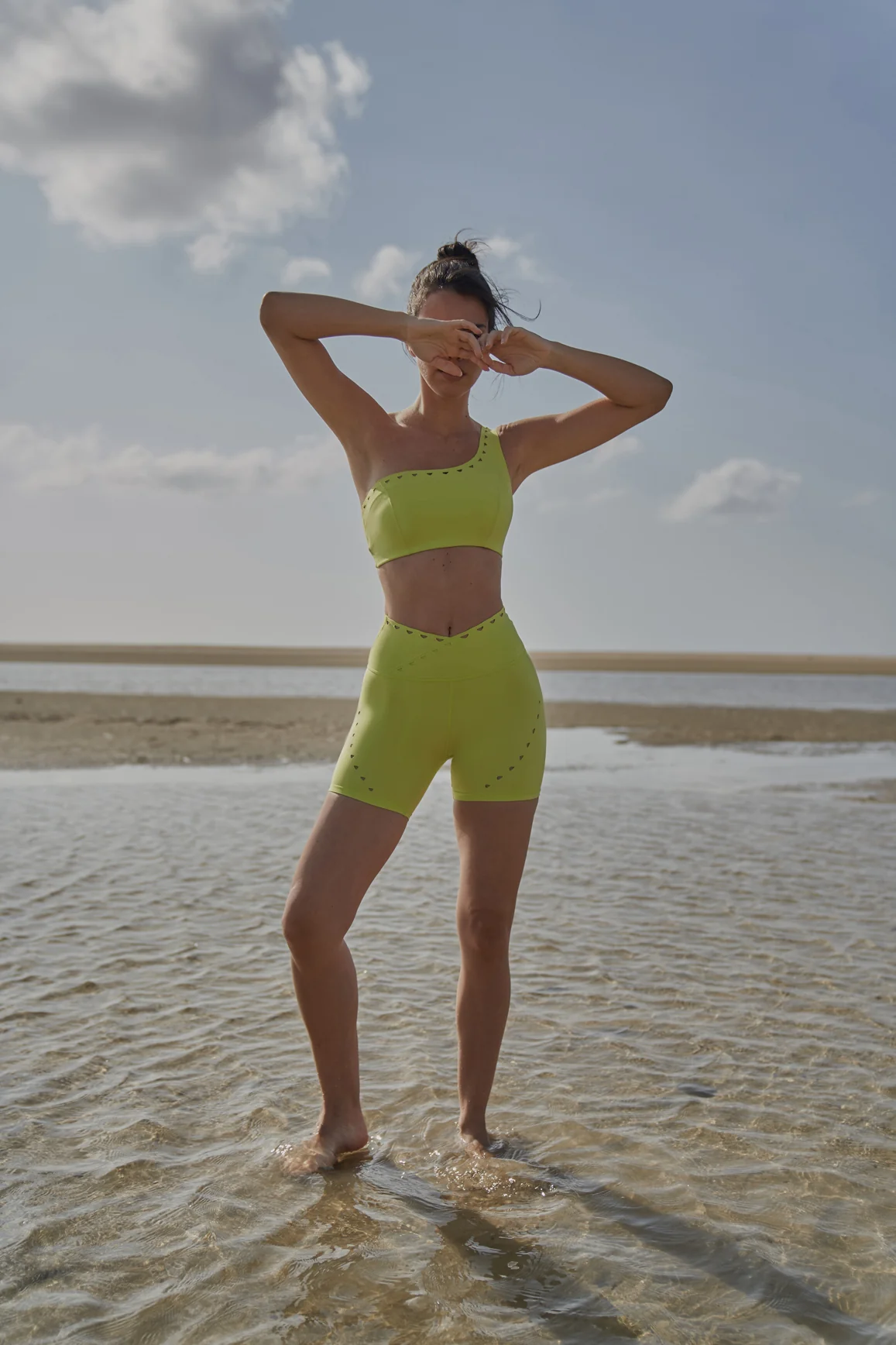 V-waist Laser Cut Sports Short - Image 14