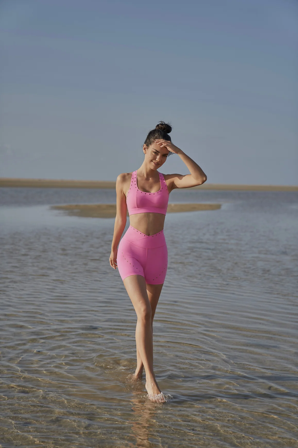 V-waist Laser Cut Sports Short - Image 4