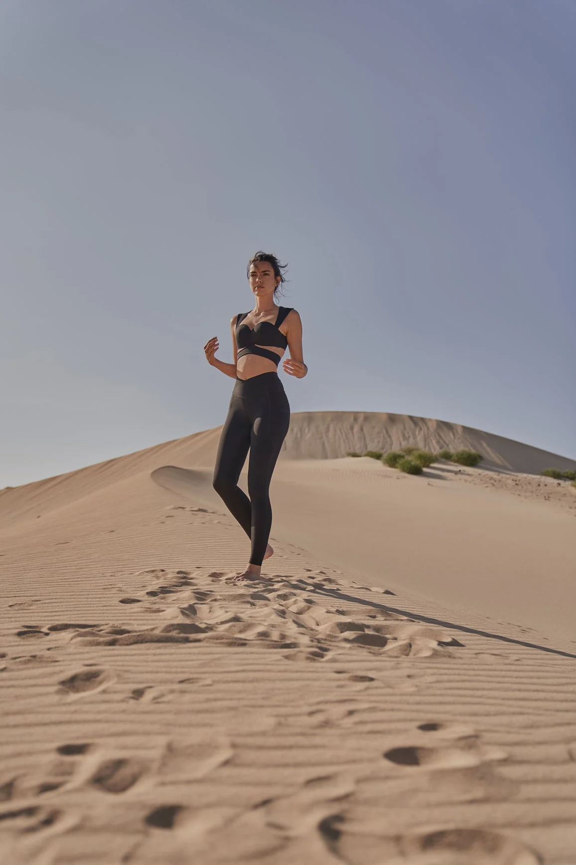 V-Waist Utility Legging - Image 4