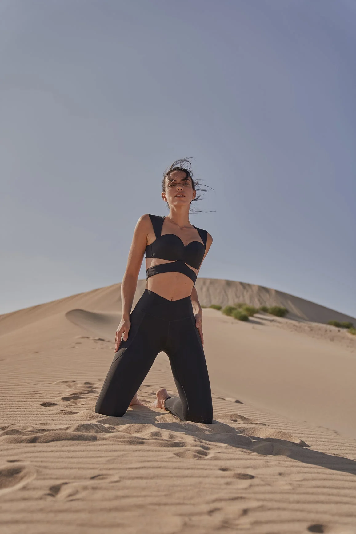 V-Waist Utility Legging - Image 5