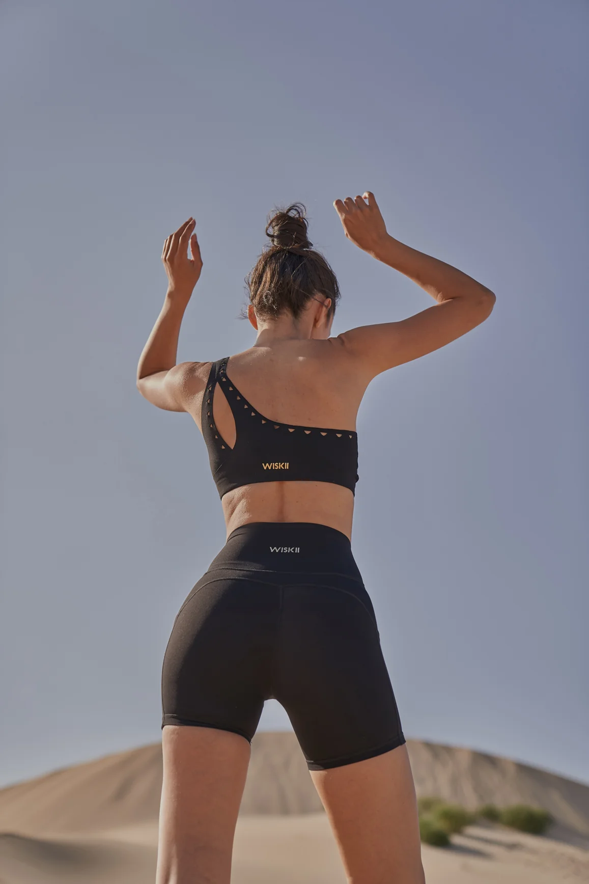 V-Waist Vigorous Short - Image 36