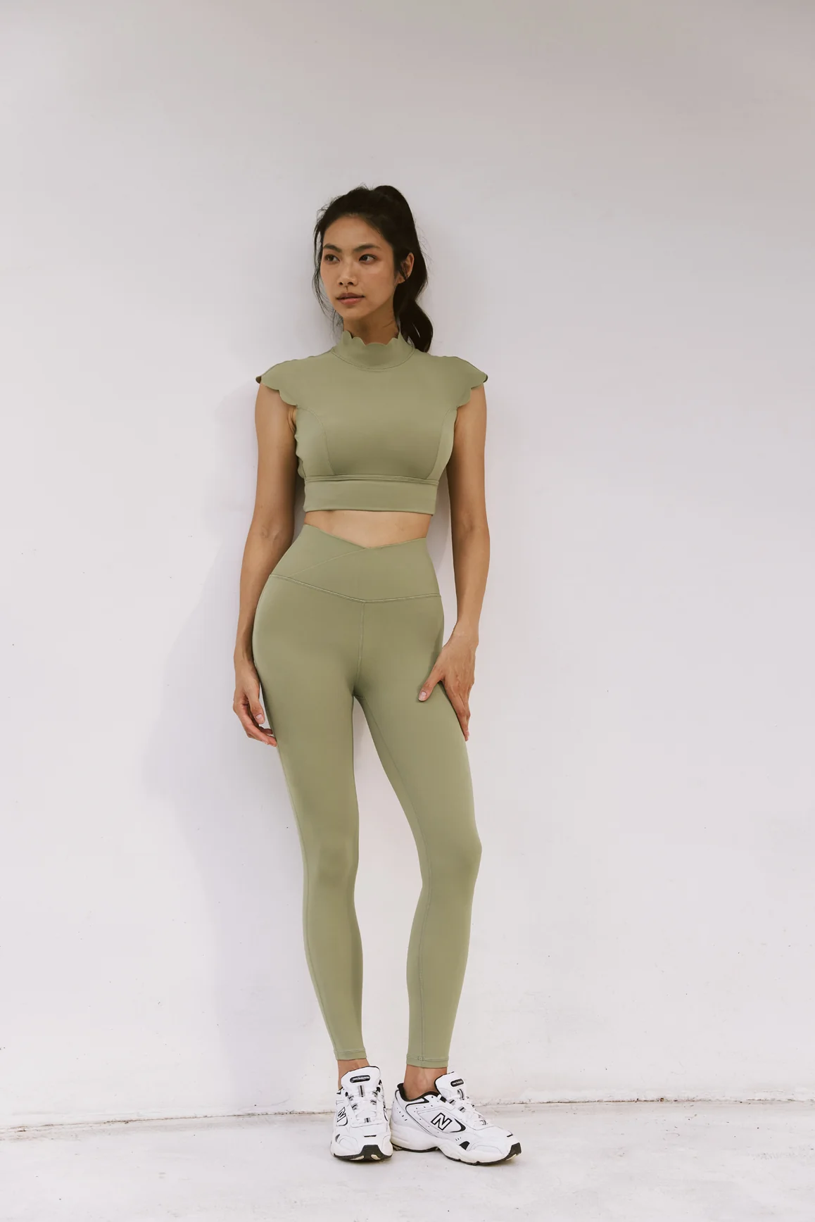 V-waist Yoga Legging - Image 36