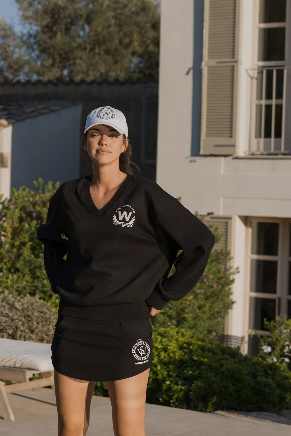WISKII Casual V-Neck Sweatshirt - Image 11