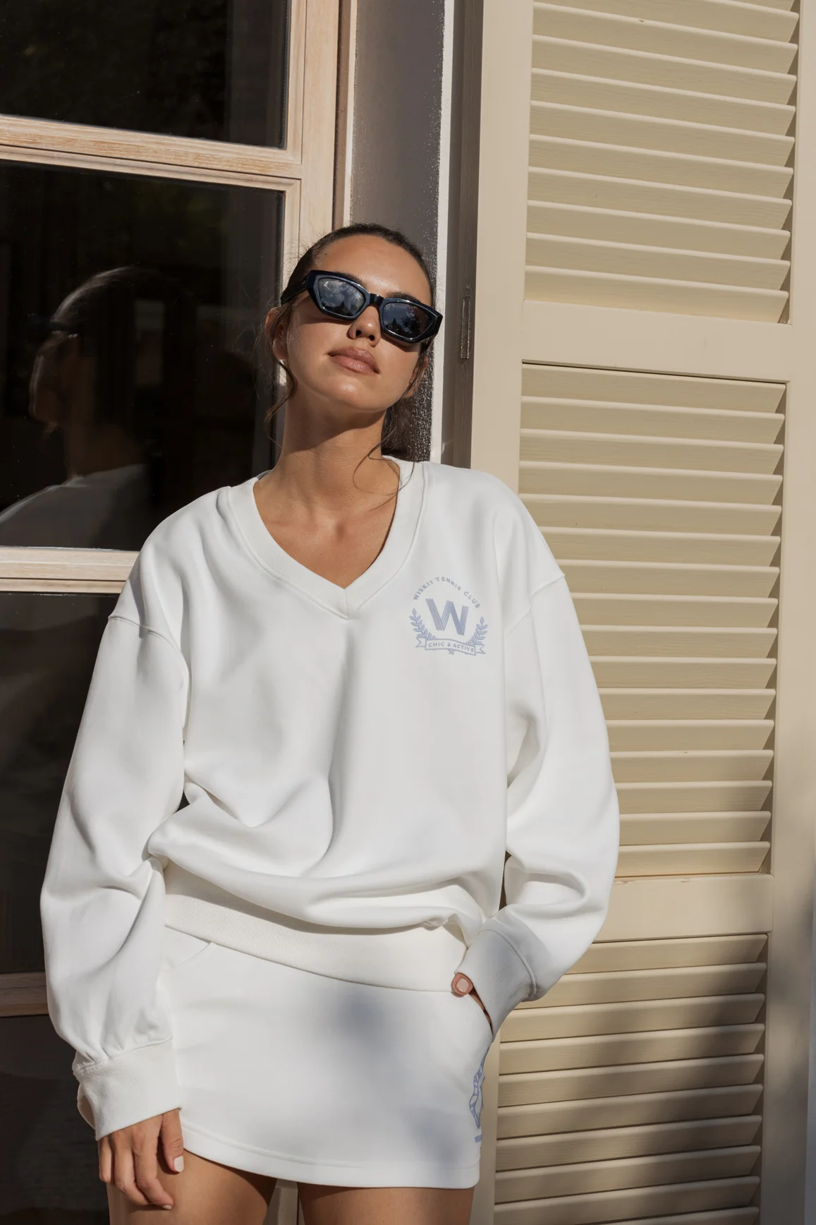 WISKII Casual V-Neck Sweatshirt - Image 3