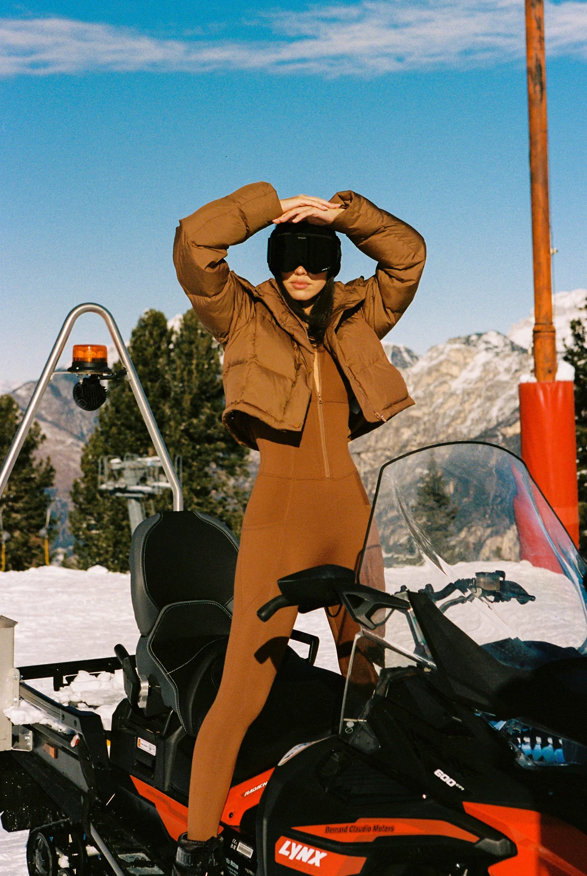 WISKII Cropped Convert Down Jacket - Image 29